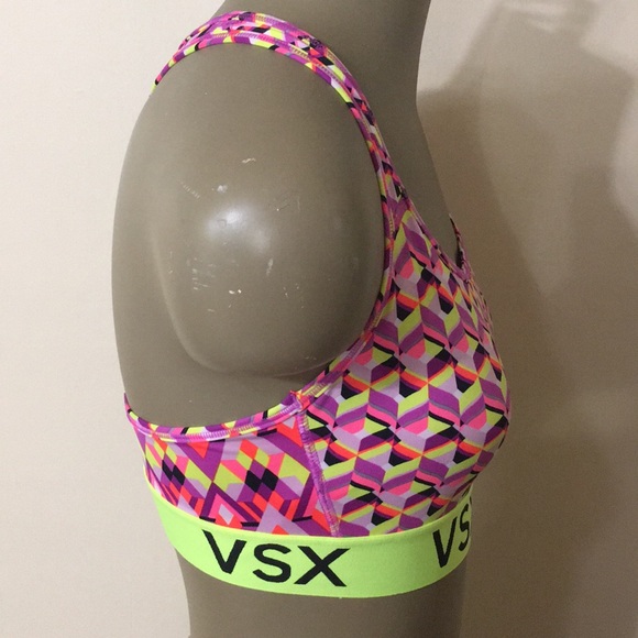 Victoria’s Secret The Player Racerback Sport Bra - Picture 4 of 5